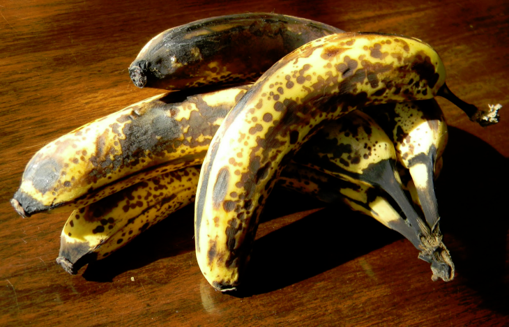 Bent Bananas.png